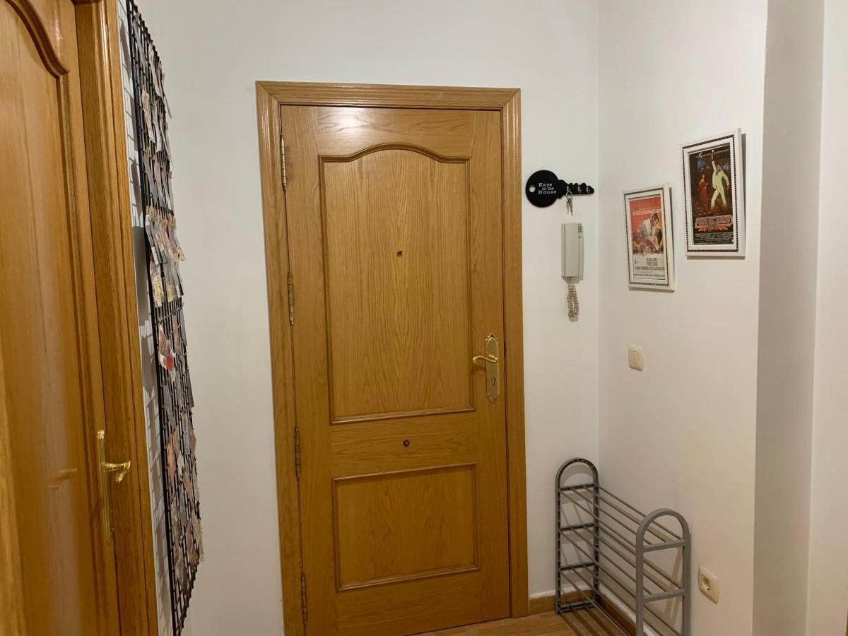 Hoster Cinema Verona Tomelloso Exteriör bild