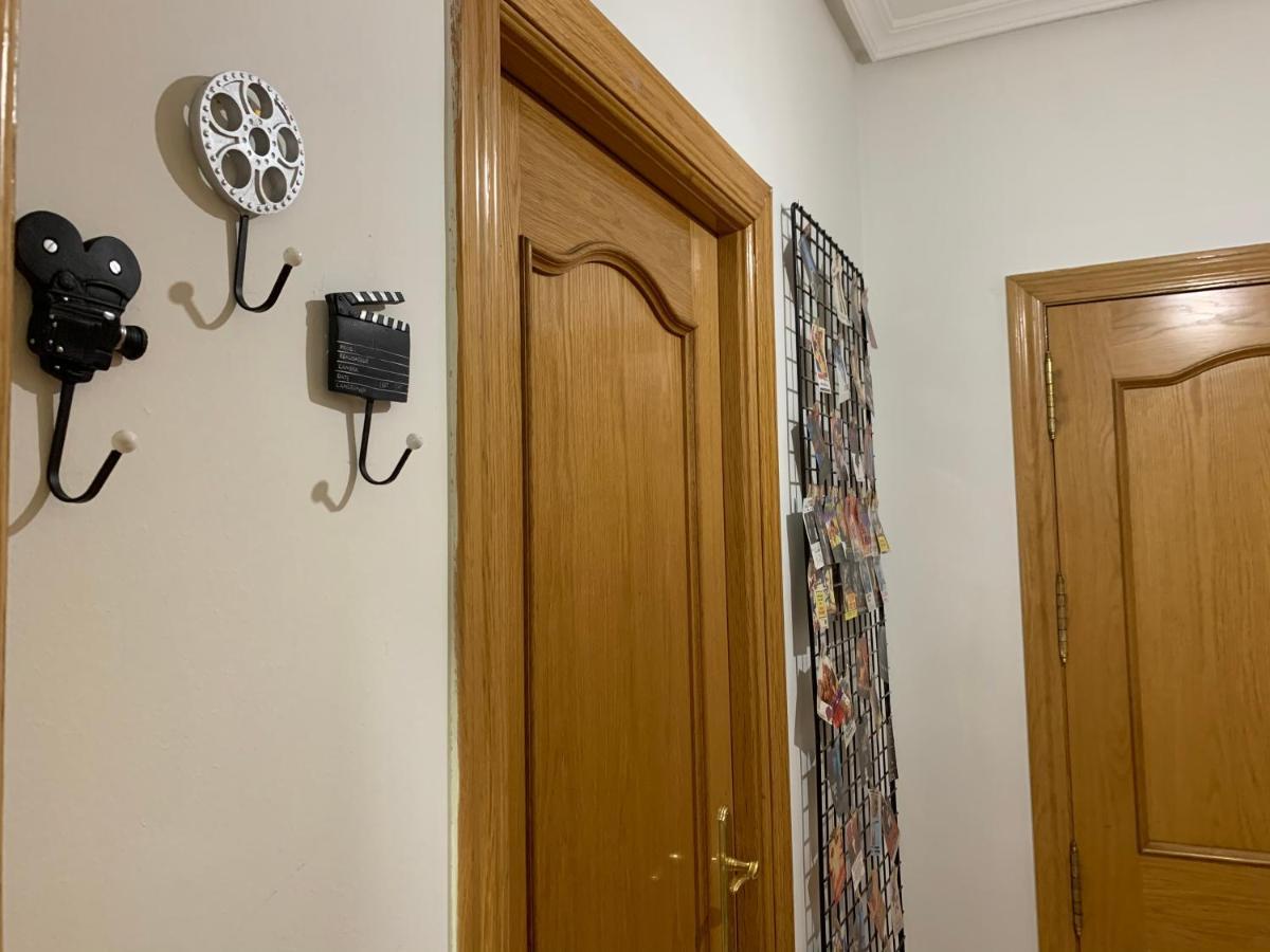 Hoster Cinema Verona Tomelloso Exteriör bild